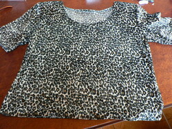 Ocelot pattern blouse outerwear size 42