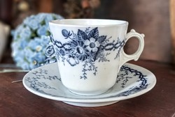 Antique villeroy&boch faience tea cup