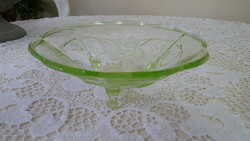 Gyönyörű uránzöld üveg kínáló,asztalközép