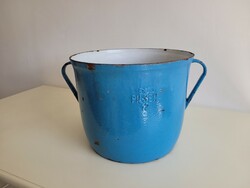 Old antique large size 12 l blue enameled pilsen cast iron iron pot with legs and handles