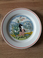 Flat plate from the Zsolnay small mole series in mint condition!