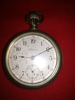 American Waltham Watch Co kibuktatható szerkezettel