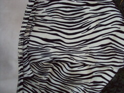 Bedspread with zebra pattern 140 cm x 200 cm