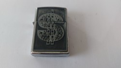 (K) cool petrol lighter, no petrol in it, gives a spark. 8.
