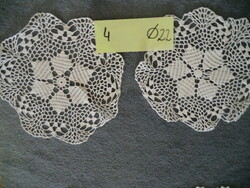 4 Pairs of laces in the middle with 6 rhombuses, sophisticated crochet with a diameter of 22 cm