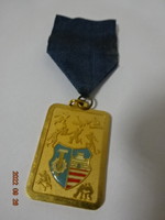 Table tennis award, 1945-1975. He has! Jokai.