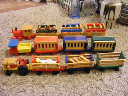 Retro fa játék szett vonat traktor teherautó vagonokkal állatokkal  bohócokkal