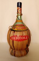Old Italian red wine chianti green glass bottle Bertolli, 1962, raffia cover, retro collector's item