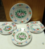 Régi Hollóházi porcelán kézzel festett fali tányér,egyedi matyó ,mezőkövesdi rózsa mintával