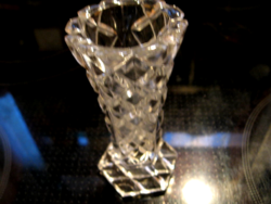 Small violet crystal vase with diamond pattern