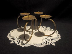 Különleges formájú 4 ágú asztali réz gyertyatartó