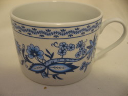 Cup with onion pattern