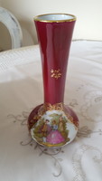 Francia,zsáner jelentes,aranyozott kis porcelán váza 20 cm.