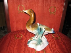 Wild goose, Cluj porcelain, 13 x 15 cm