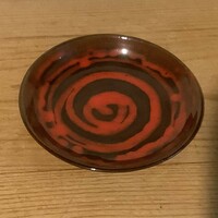 Retro red snail line bowl