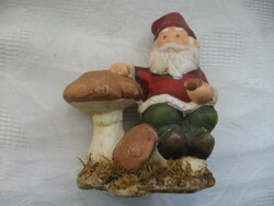 Retro karácsonyi manó, törpe figura gombával Jultomten