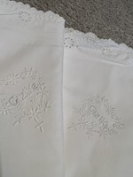 Embroidered linen bedding set