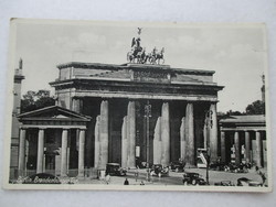 Berlin picture postcard with the Brandenburg Gate, Hindenburg stamp, early 1930s