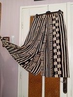 Elegant, French, lined, rayon skirt - can also be casual!!