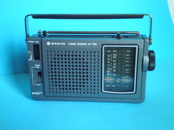 Vintage Sanyo RP 7160 tranzisztoros rádió