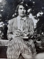 Régi hölgy fotó vintage női fénykép 1930 körül