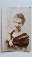 Régi hölgy fotó 1917 vintage női fénykép