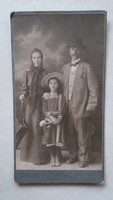 Antique family photo, photographer Herz Henrik, Budapest, old studio photo