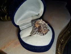 925-ös ezüst gyűrű hatalmas morganittal