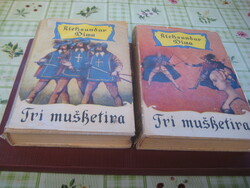 Horvátul , Dumas regény  : Tri Musketira  I- II.   Rijeka  1964 , kemény kötéssel , horvátul