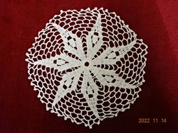 Crochet tablecloth from the 50s, diameter 15.5 cm. He has! Jokai.