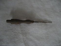 Antik fanyelű horgolótű 9 cm