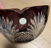 Beautifully polished burgundy lead crystal bowl with a diameter of 23 cm