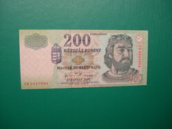Ropogós 200 forint 2007 FB