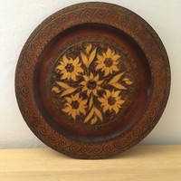 Wall wood bowl