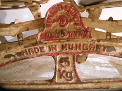 Scale - Salgotarján - cast iron - very old - 33 x 19 x 15 cm