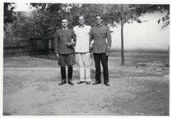 9x6 cm Mirál fotó Békéscsaba, katona csoportkép