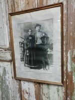 Old large size photo, early reproduction, enlargement of a smaller image, originally a 19th century photo