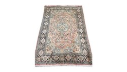 Silk hand knot. Persian carpet 280x186 cm