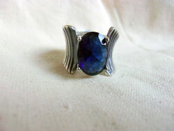 Modern ezüst gyűrű kék kővel díszítéssel