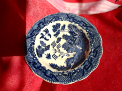 Pagoda porcelain ring bowl with oriental pattern.
