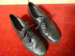 Medicus women's black leather shoes, heel height 3.5 cm. He has! Jokai.