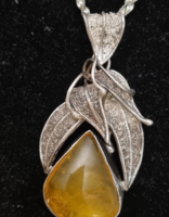 Silver pendant with razor egg yellow 925
