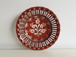 Régi népi kerámia falidísz barna áttört fali tányér 30,5 cm