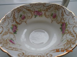 1910 Royal Doulton számozott Szecessziós rózsaszín rózsás teás csésze csipkézett peremmel és talpal