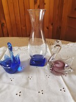 2 glass swans and 1 vase together