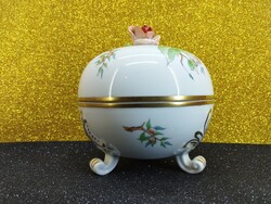 Herendi porcelán bonbonier – hecsedli mintával, barokk lábakon