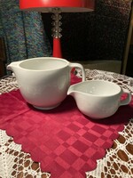 Szaturnusz alföldi porcelán teás készlet részei.