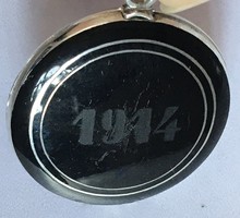 I. Világháború idejéből fekete zomancos  ezüst Fényképtartó medál antik