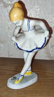 Hóllóháza porcelain ballerina girl