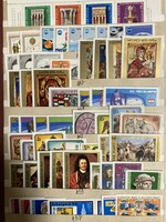 1975-1979 Gyűjtemény sorokkal és önálló bélyegekkel